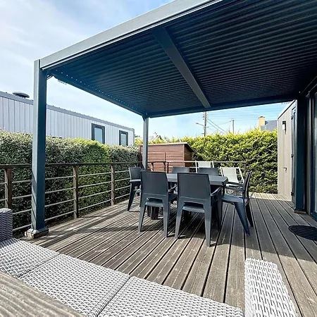 Mobil-home Grand Confort: 2 Ch, Piscine, A 200m, Parking, Wifi - Fr-1-361a-96 Holiday home