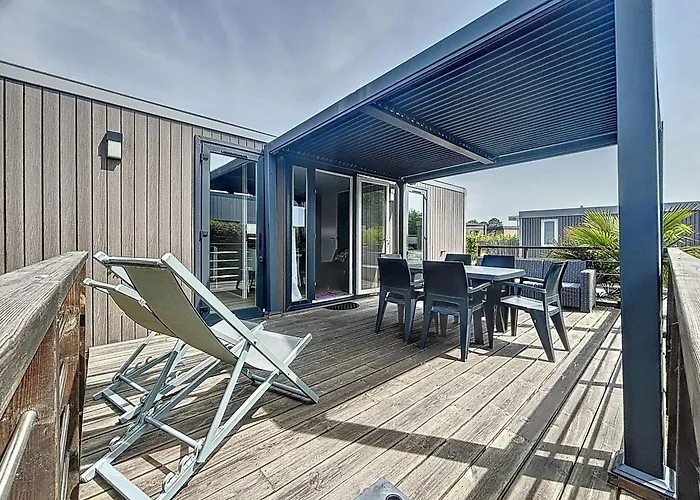 Mobil-home Grand Confort: 2 Ch, Piscine, A 200m, Parking, Wifi - Fr-1-361a-96 *