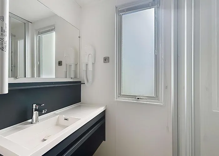 Vakantiehuis Mobil-home Grand Confort: 2 Ch, Piscine, A 200m, Parking, Wifi - Fr-1-361a-96 Jullouville-les-Pins